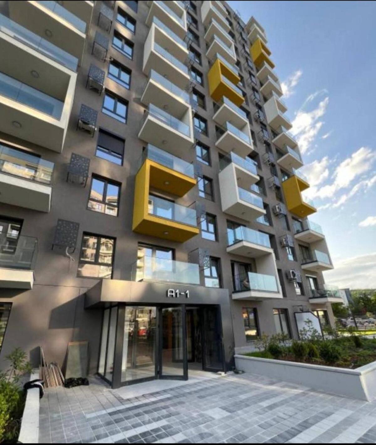 Srna Lux East Gate-skopje